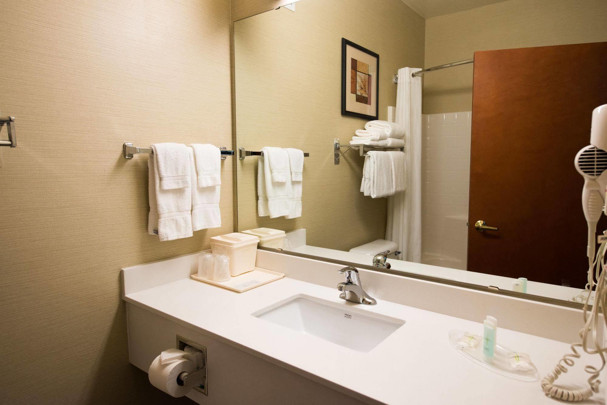 Comfort Suites Springfield-Eugene Eksteriør bilde