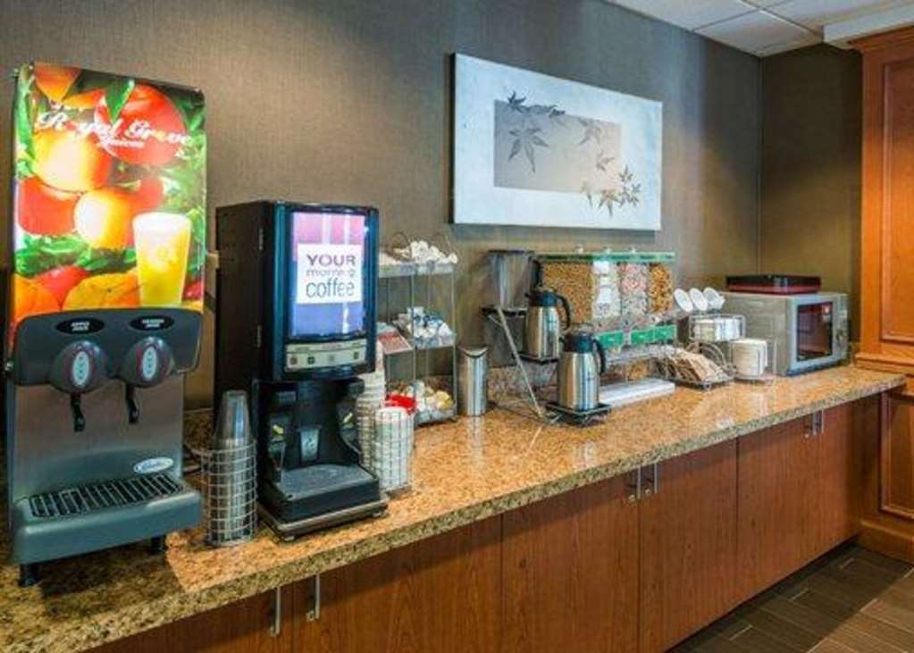 Comfort Suites Springfield-Eugene Restaurant bilde